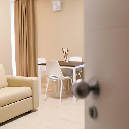 ホテル Vignadonica フィシャーノ